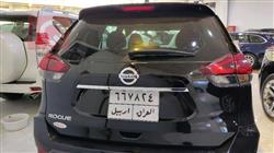 نيسان روج